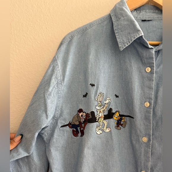 Vintage 90s Denim Embroidered Looney Toons Halloween Button Up - Picture 2 of 7